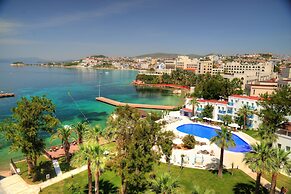 Le Bleu Hotel & Resort