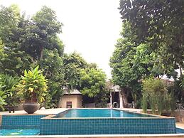 Changpuak Hotel