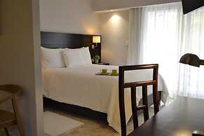 Plaza Florida Suites