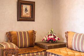 Almas Hotel