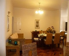 Bonanza Apartments