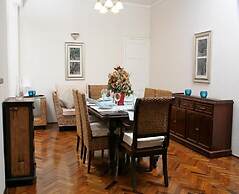 Bonanza Apartments