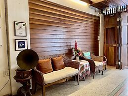 Rustic Guesthouse
