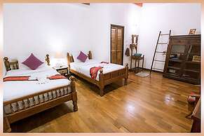 Rustic Guesthouse