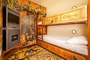 Chessington Resort Hotel