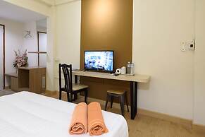 P72 Hotel