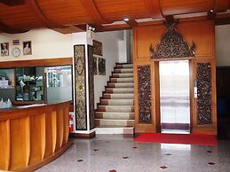 P72 Hotel