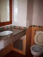 P72 Hotel
