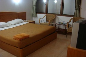 P72 Hotel