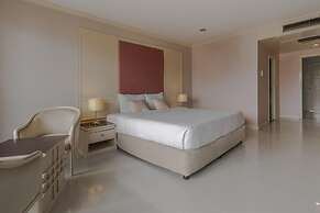 Mike Beach Resort Pattaya - SHA