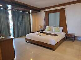 Mike Beach Resort Pattaya - SHA