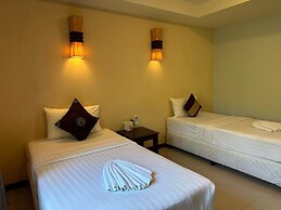 Baan Busaba Hotel
