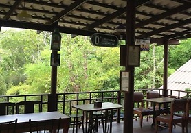 Baan Busaba Hotel