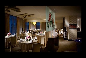 Première Hotel