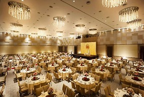 Première Hotel