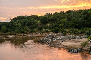 Bushriver Lodge
