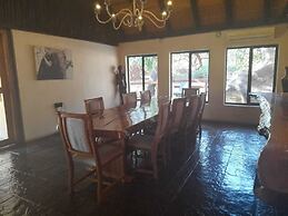 Bushriver Lodge