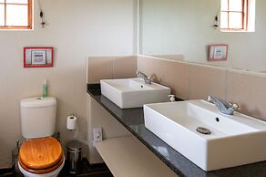 Bushriver Lodge