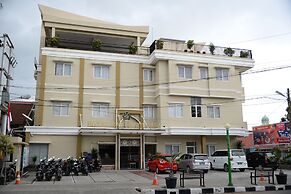 Rangkayo Basa Halal Hotel