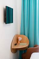 Trendy Canette Hotel