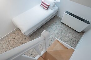 Trendy Canette Hotel