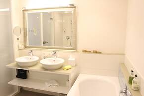 TAOme Feng Shui Stadthotel Breisgau