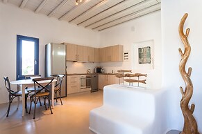 Mykonos Panormos Villas & Suites