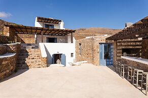 Mykonos Panormos Villas & Suites