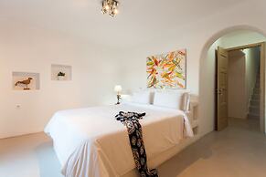 Mykonos Panormos Villas & Suites