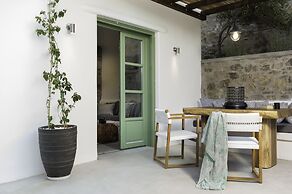 Mykonos Panormos Villas & Suites