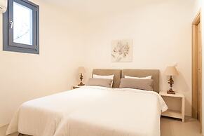Mykonos Panormos Villas & Suites