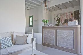 Mykonos Panormos Villas & Suites
