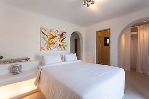 Mykonos Panormos Villas & Suites