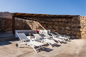 Mykonos Panormos Villas & Suites