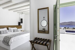 Mykonos Panormos Villas & Suites