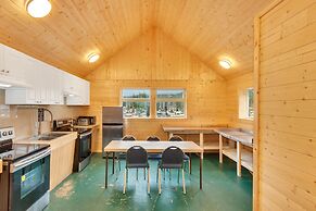Canadian Princess Lodge & Marina