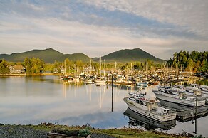 Canadian Princess Lodge & Marina