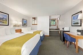 Canadian Princess Lodge & Marina