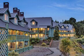 Canadian Princess Lodge & Marina