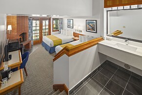Canadian Princess Lodge & Marina