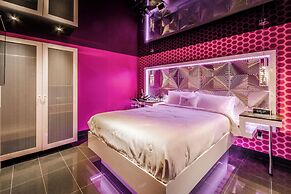 Olux Hotel Motel & Suites