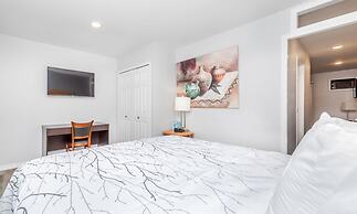 Westridge Motor Inn