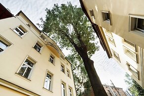 Elegant Apartments