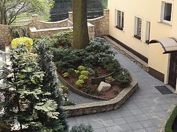 Elegant Apartments