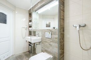 Elegant Apartments