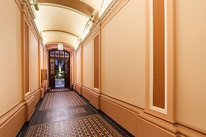 Elegant Apartments