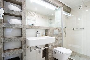 Elegant Apartments