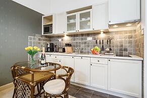 Elegant Apartments