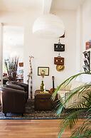 Guesthouse Eleven Hotel