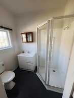 Champers Motor Inn